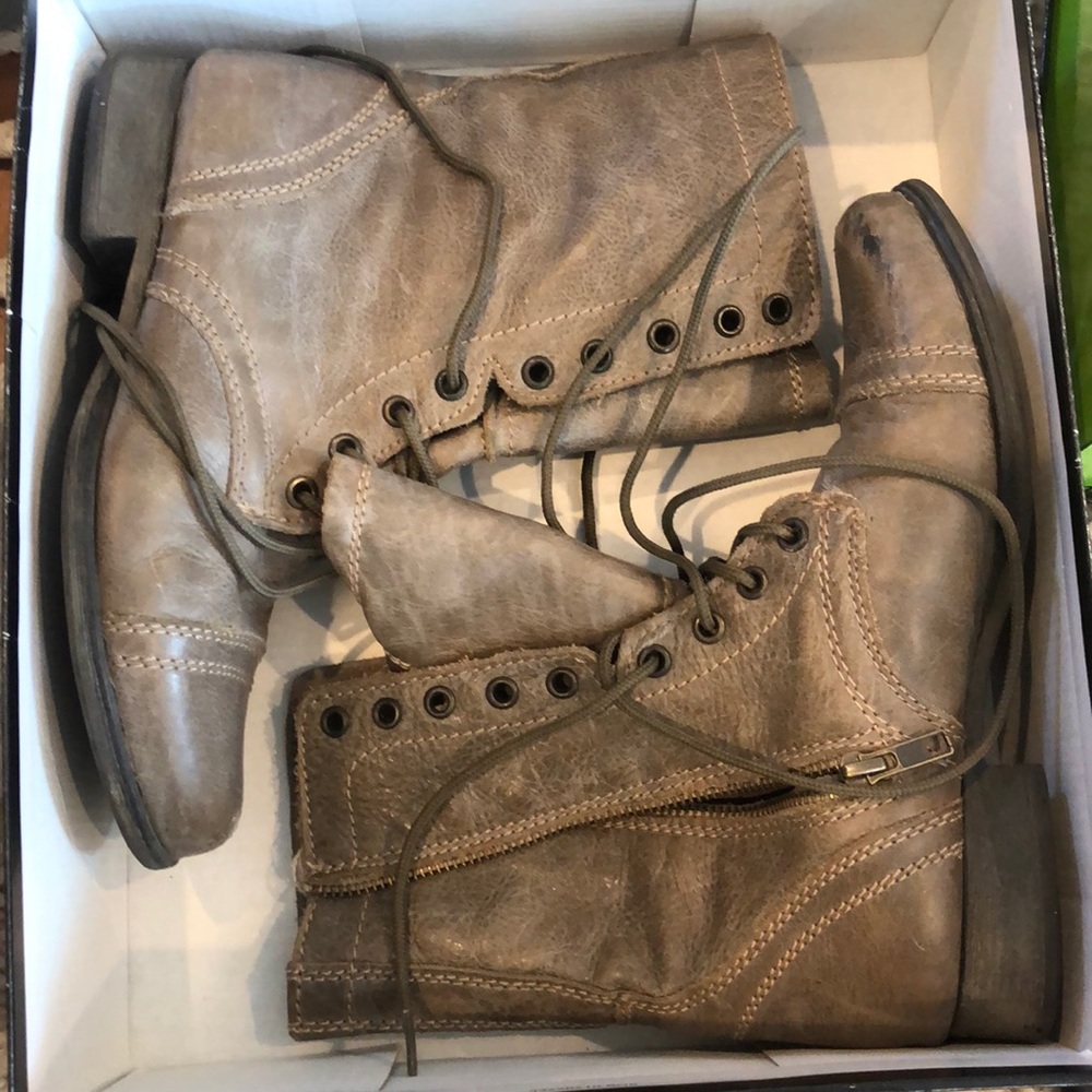 Steve Madden boots